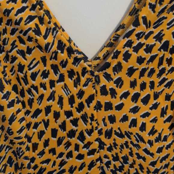 H&M - Picture 3 of 3